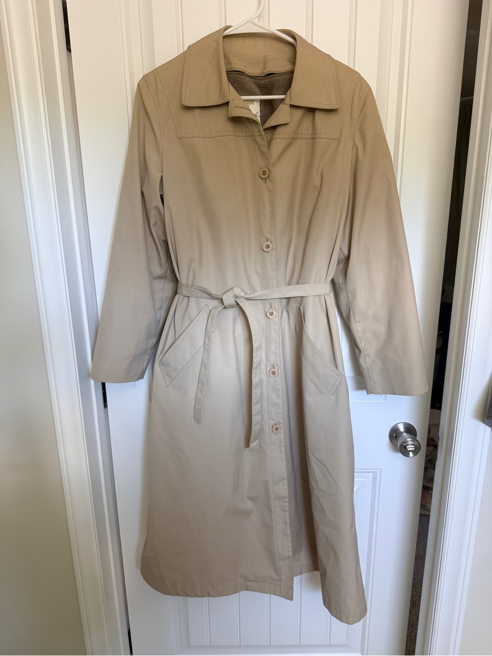 Vintage London Fog Trench Coat Beige Belted Raincoat Zip-Out Liner Women's 12R